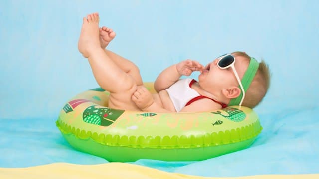 Schwangerschafts- und Babybauch-Shooting in der Natur